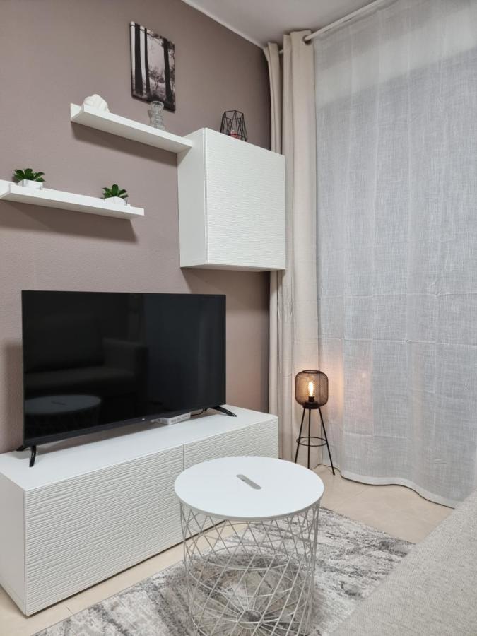 Luxury Evita Apartments In 托雷维耶哈 外观 照片